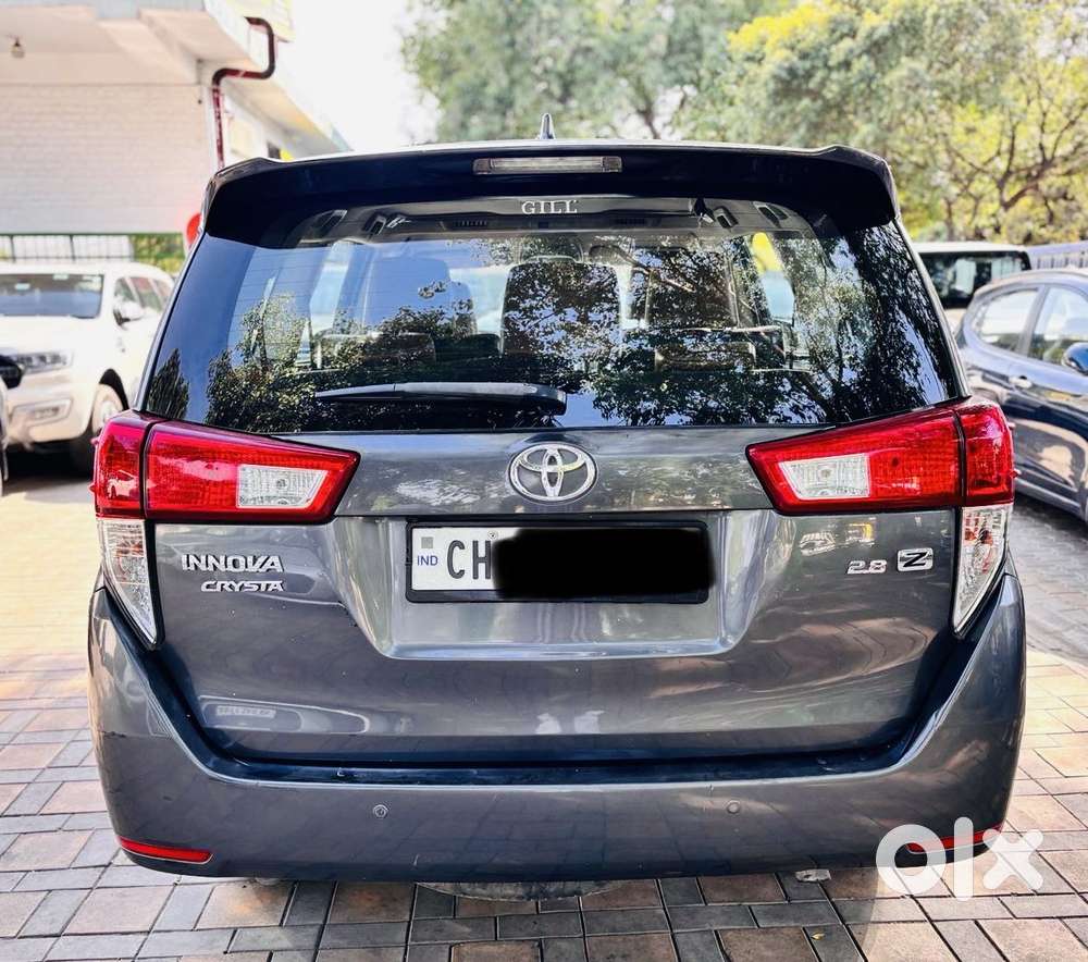 Toyota Innova Crysta 2.8 Zx At, 2016, Diesel