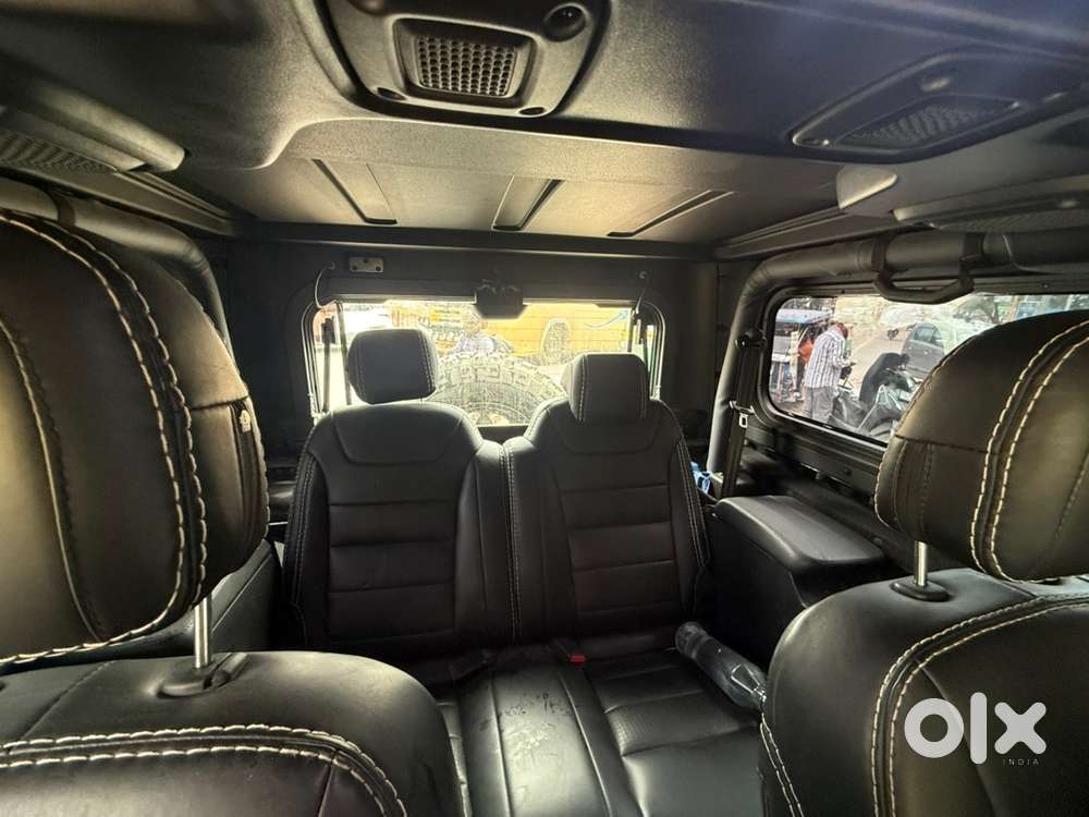 Mahindra Thar Petrol 2023