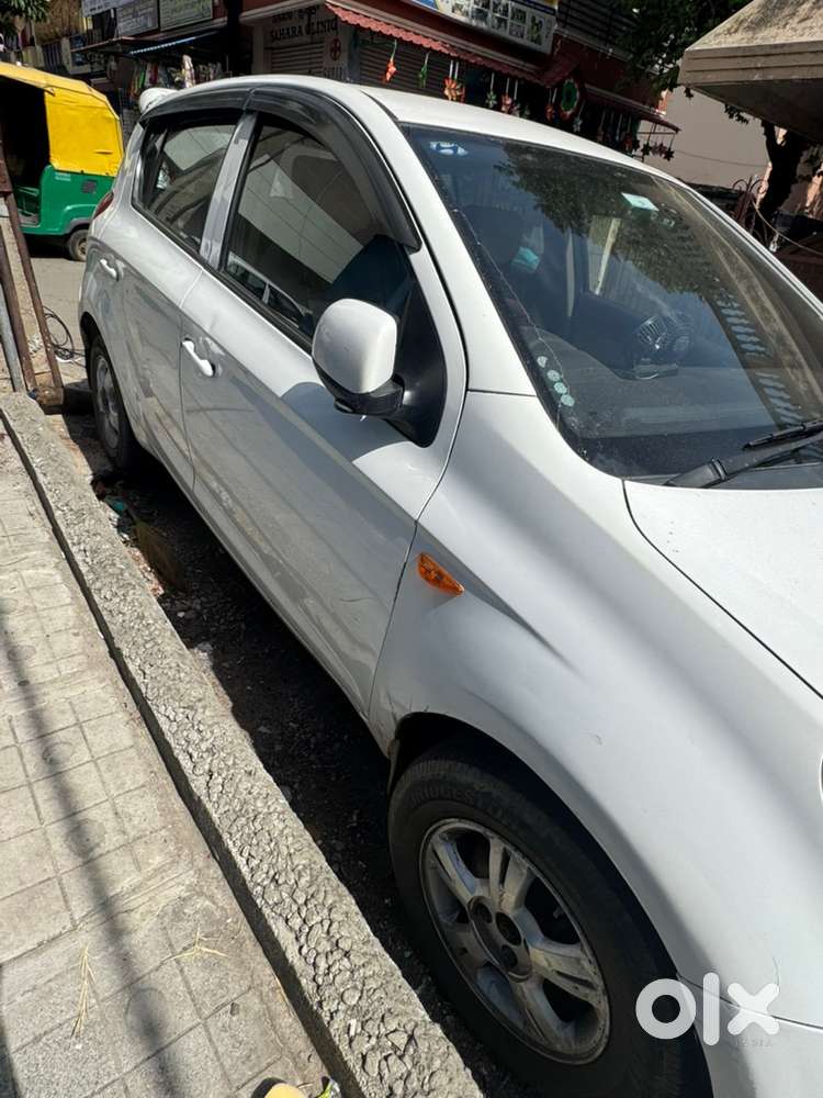 Hyundai I20 Petrol 2011 Car