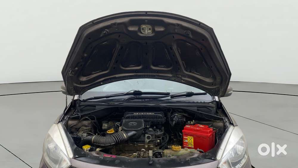 Tata Tiago 1.2 Revotron Xza, 2017, Petrol