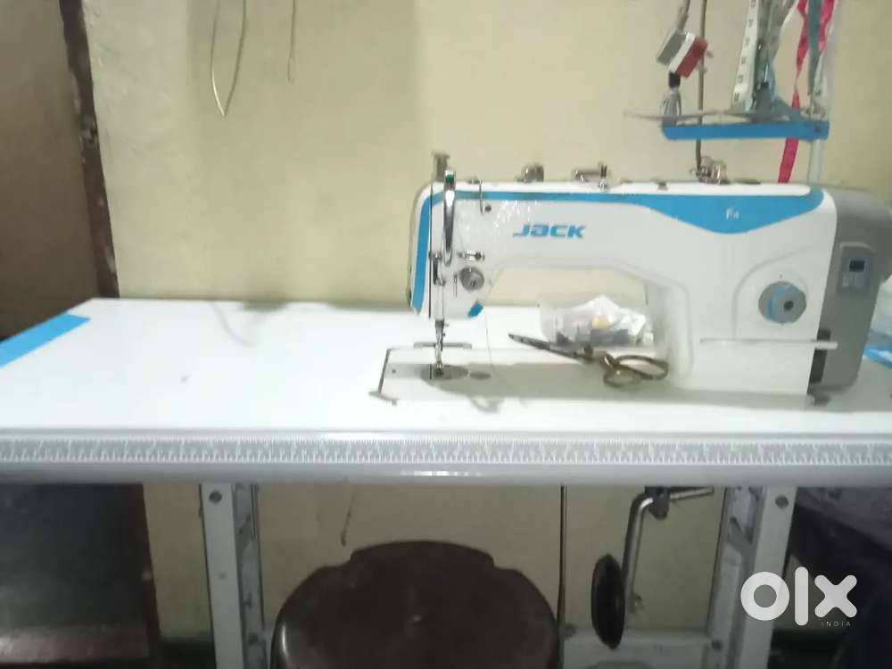 JACK F4 sewing machine വില്പനക്ക്