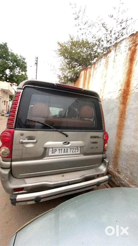 Mahindra Scorpio 2006 Diesel Well Maintained