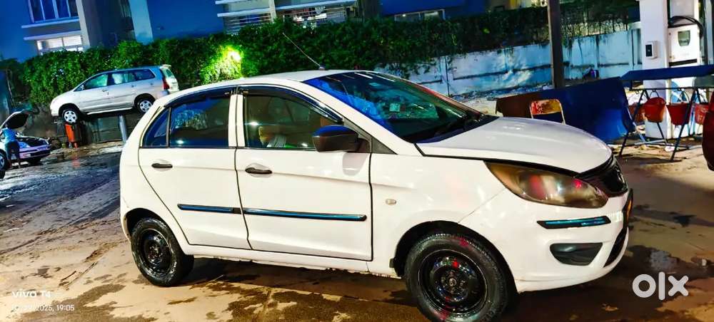 Tata Bolt 1.3 Xe 2019