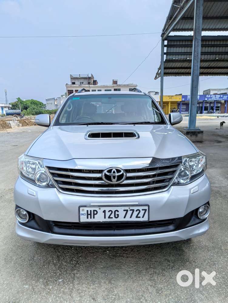 Toyota Fortuner 4x4 Mt, 2015, Diesel