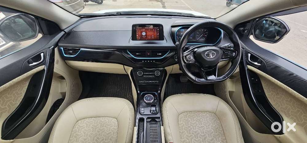 Tata Nexon Ev Max 3.3 Kw Xz Plus Lux Dark Edition, 2023, Electric