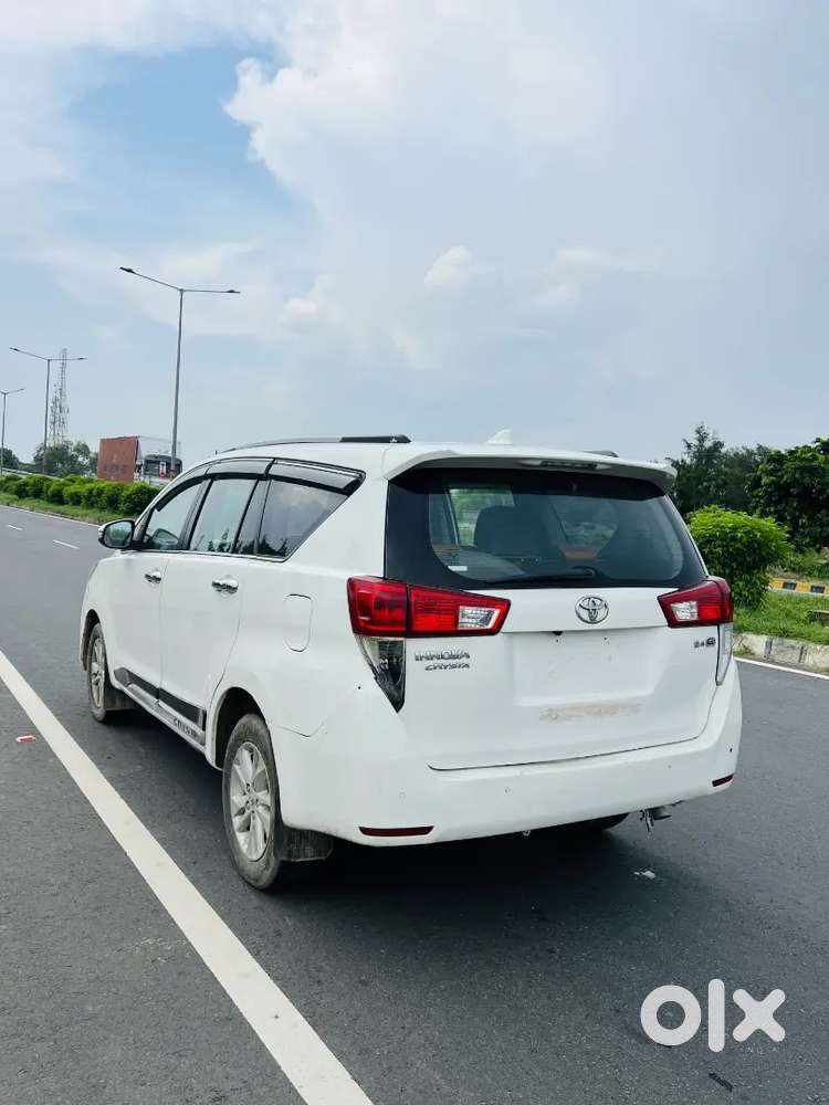 Toyota Innova Crysta 2020 Diesel Manual 78000 Km