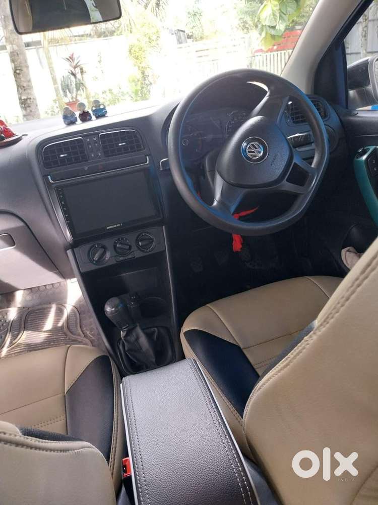 Volkswagen Polo Petrol 2015