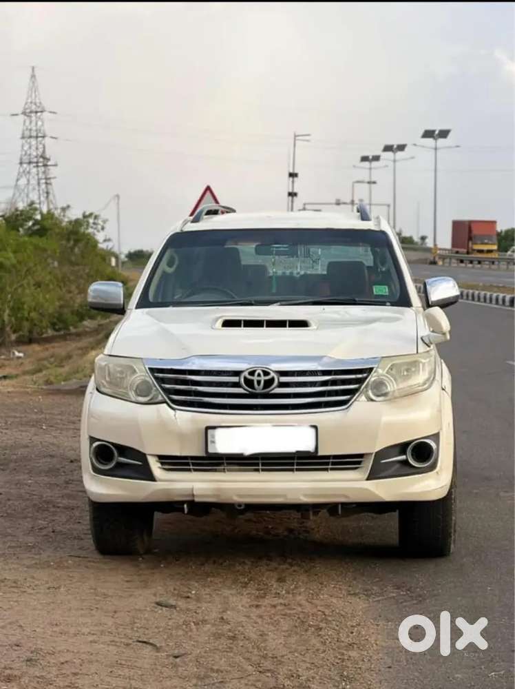 Toyota Fortuner Diesel Mt 2014
