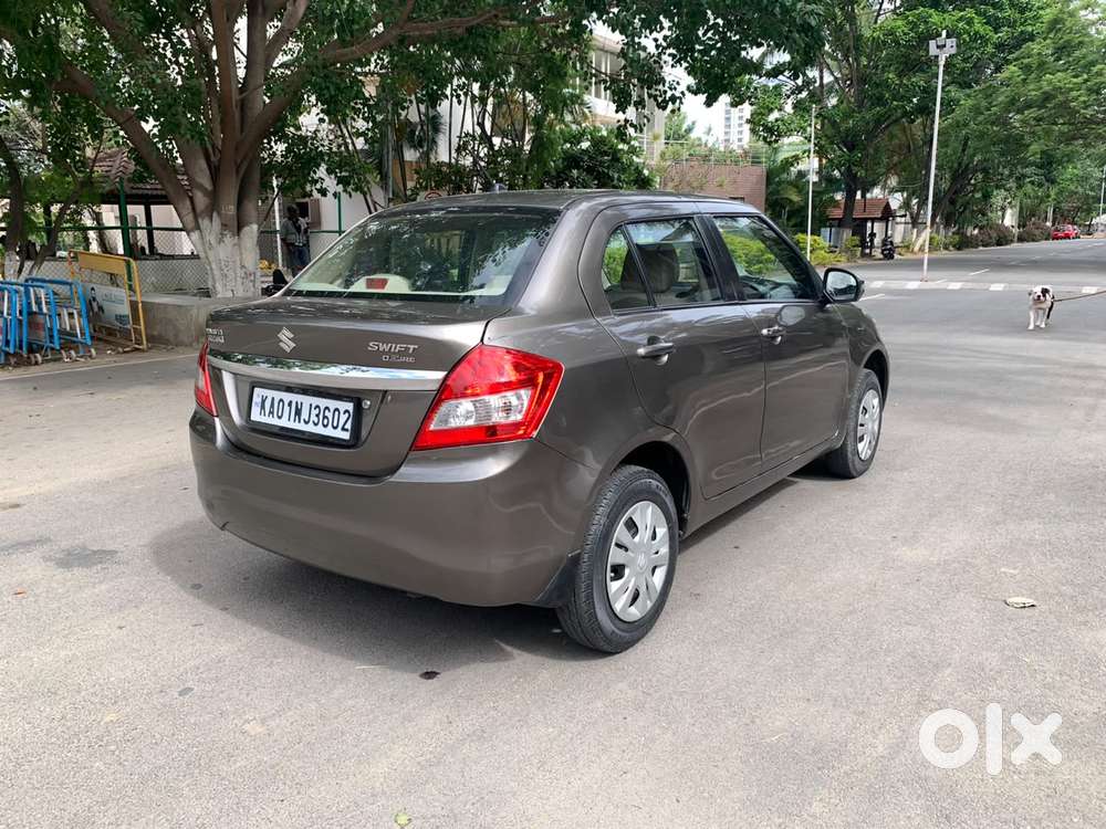 Maruti Suzuki Swift Dzire 1.2 Vxi Bsiv, 2016, Petrol