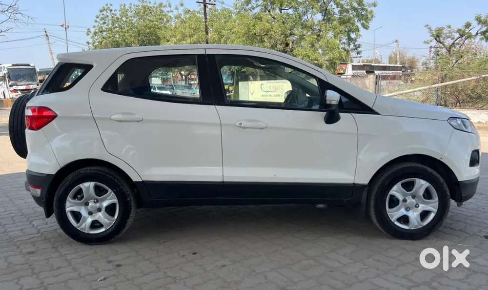 Ford Ecosport 2014 Petrol 61000 Km Driven Vimo Puc Chalu