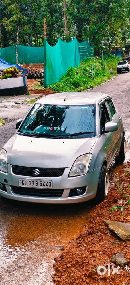 Maruti Suzuki Swift Lxi 2010