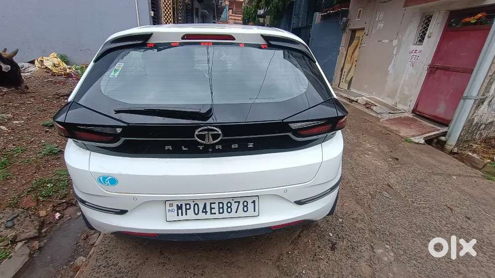 Tata Altroz Diesel Xz Plus (2021)  1st Owner  सिर्फ 20,900 Km चली