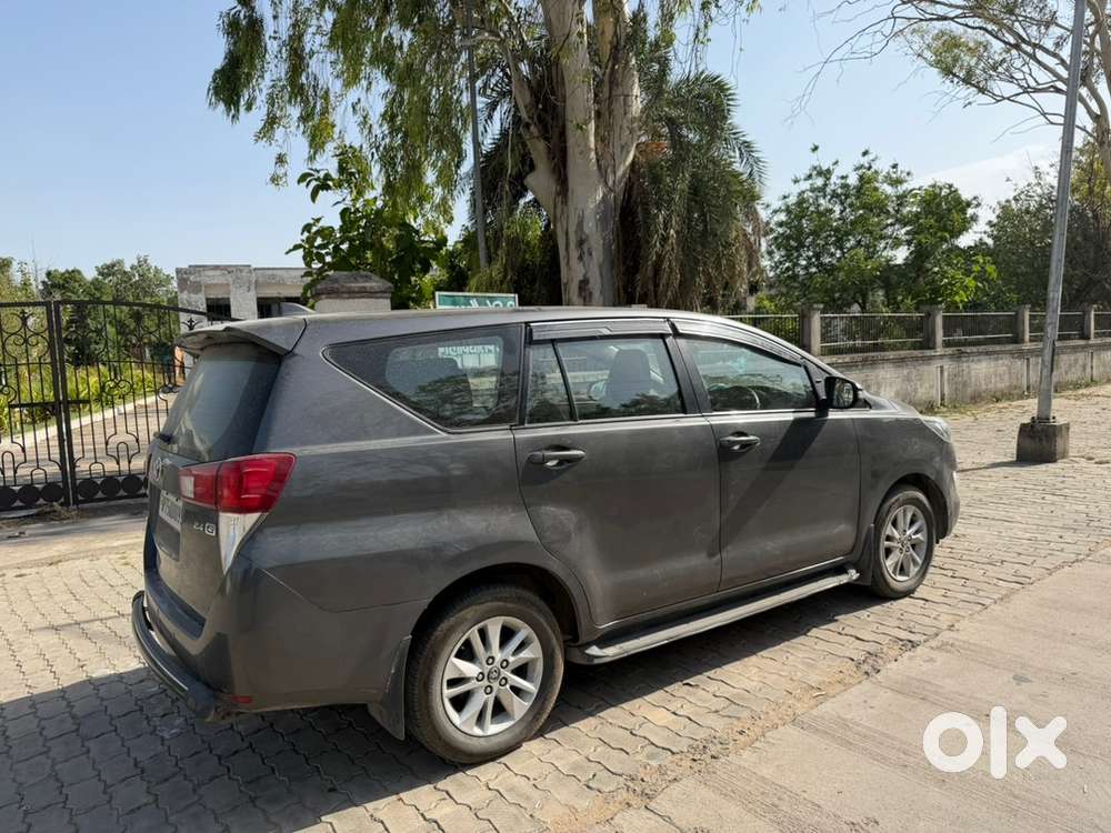 Toyota Innova Crysta Diesel 2018