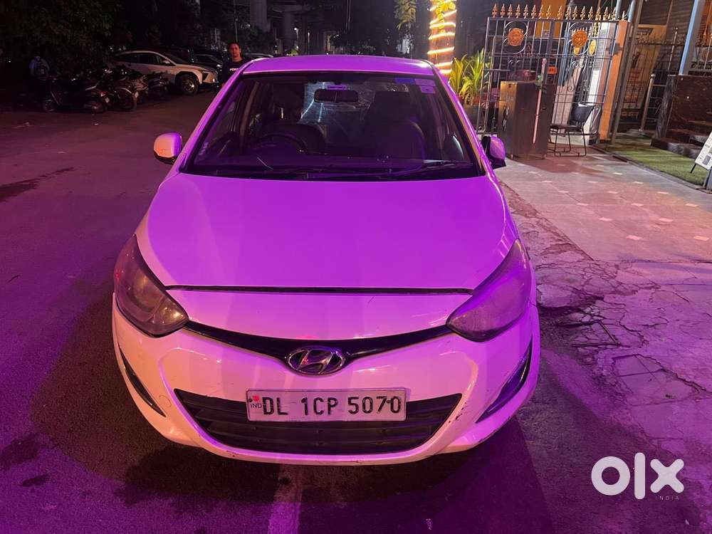 Hyundai I20 Sportz 1.2 Bs-iv, 2013, Petrol