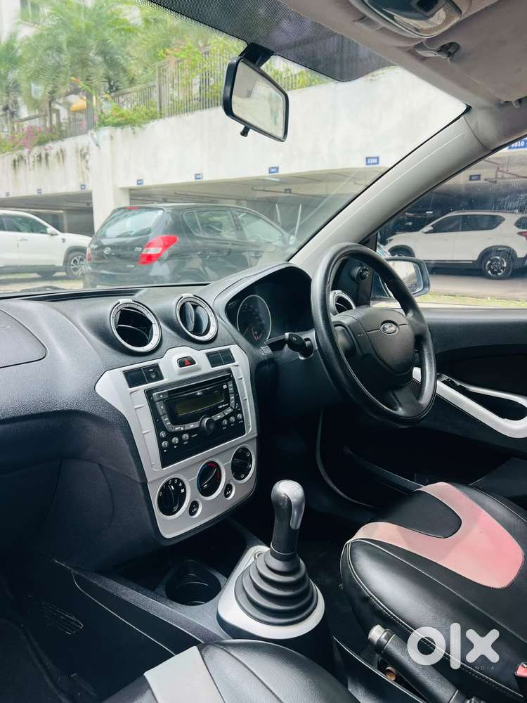 Ford Figo Diesel Titanium, 2010, Diesel