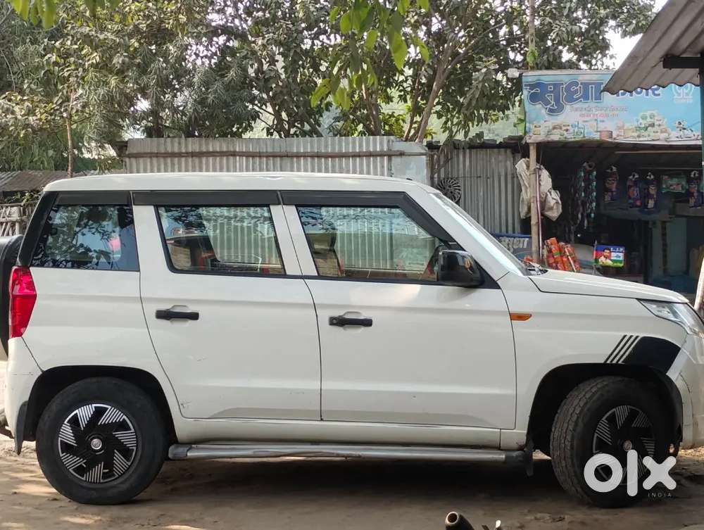Mahindra Tuv 300 2018 Diesel 75000 Km Driven