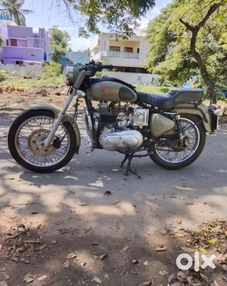 Vintage 1977 Model Enfield Bullet Motorcycles 1822407997