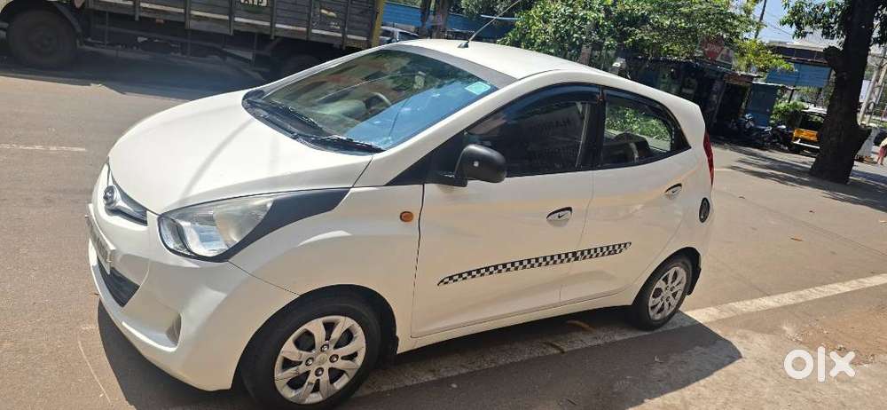 Hyundai Eon Magna Plus Blue Drive, 2014, Petrol