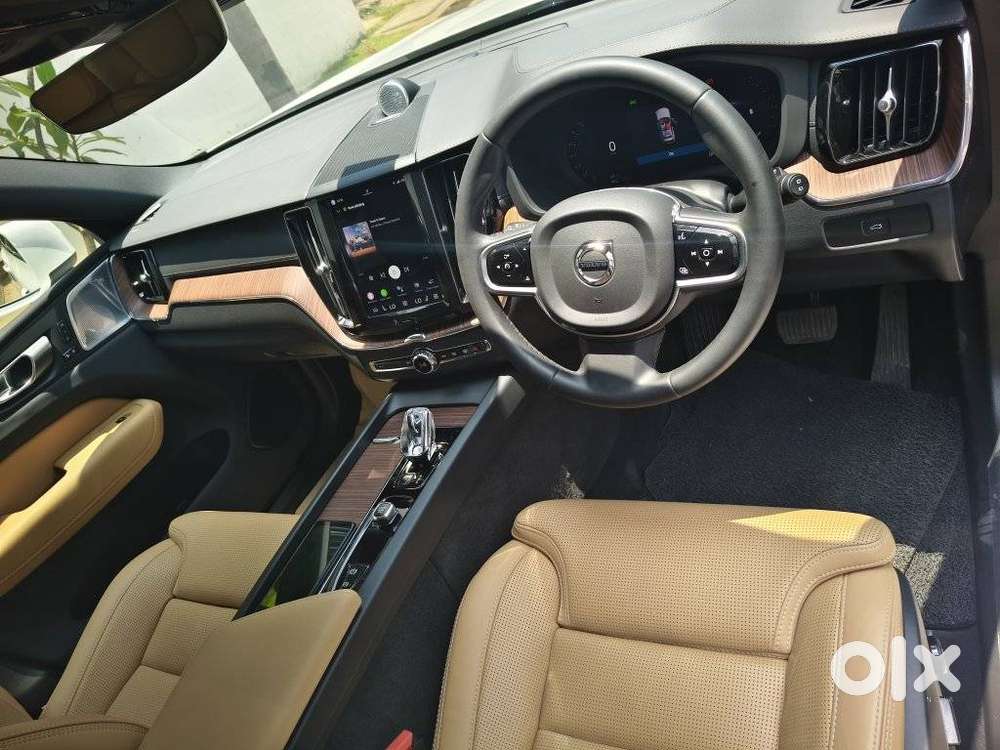 Volvo Xc60 2.0 B5 Ultimate, 2024, Petrol