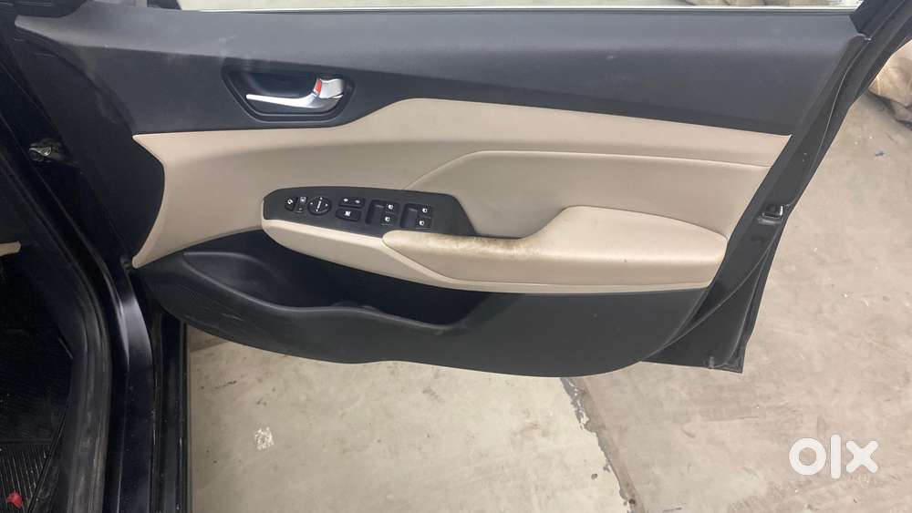 Hyundai Verna 1.6 Sx (o) Vtvt At, 2019, Petrol