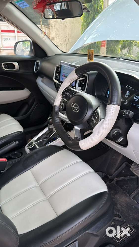 Hyundai Venue 2023 Petrol Unused 6343 Km Driven