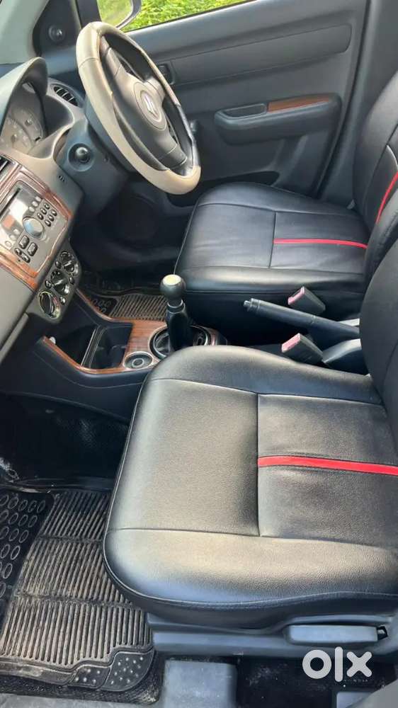 Maruti Suzuki Swift Dzire 2010 Petrol Well Maintained