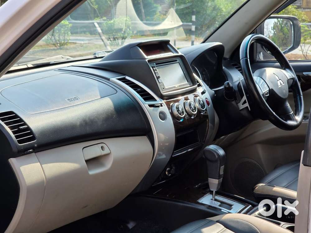 Mitsubishi Pajero Sport 4x2 Automatic, 2015, Diesel