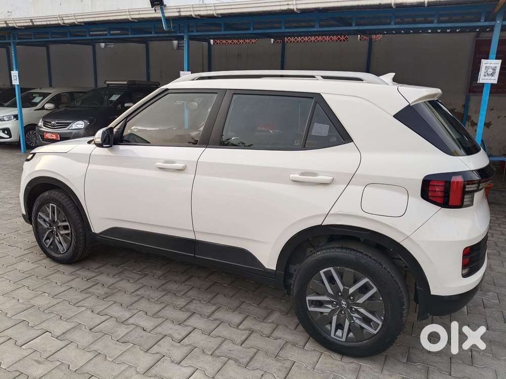 Hyundai Venue E Diesel, 2022, Diesel