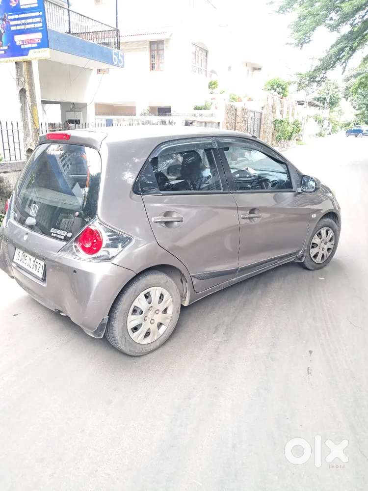 Honda Brio Mt 2015