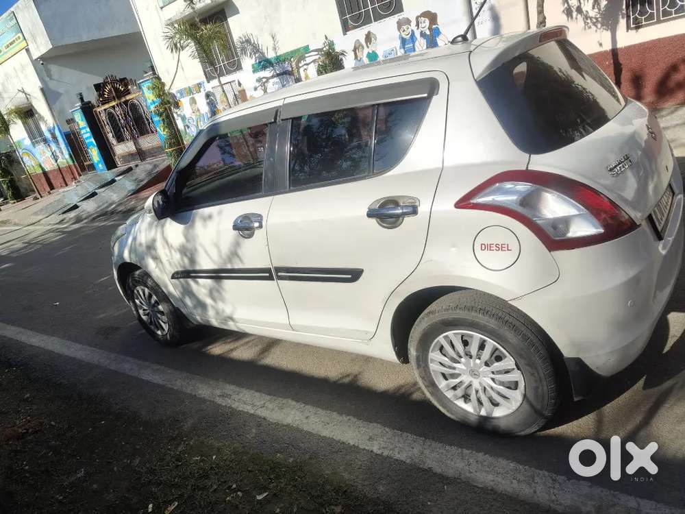 Maruti Suzuki Swift 2015 Diesel 87200 Km Driven