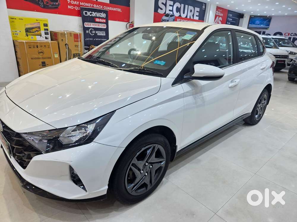 Hyundai I20 Sportz 1.2 Ivt, 2023, Petrol