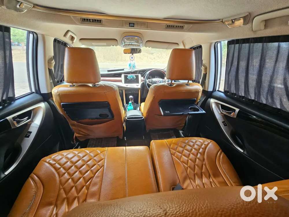 Innova Crysta Vip Number Showrom Condition New Tyres  Company Mentied