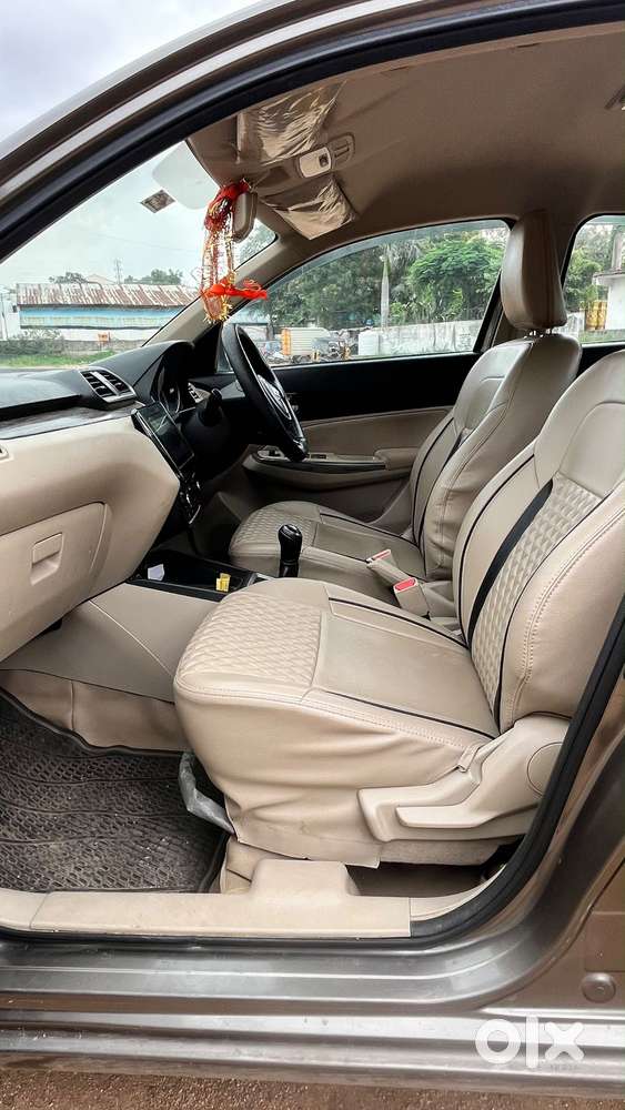 Maruti Suzuki Swift Dzire 1.3 Zxi, 2022, Petrol