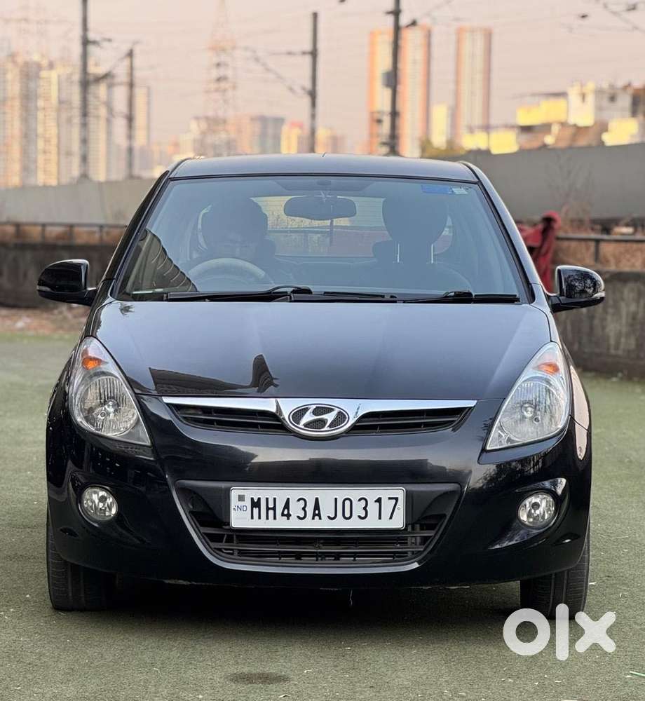 Hyundai I20 2009-2011 Asta, 2011, Petrol