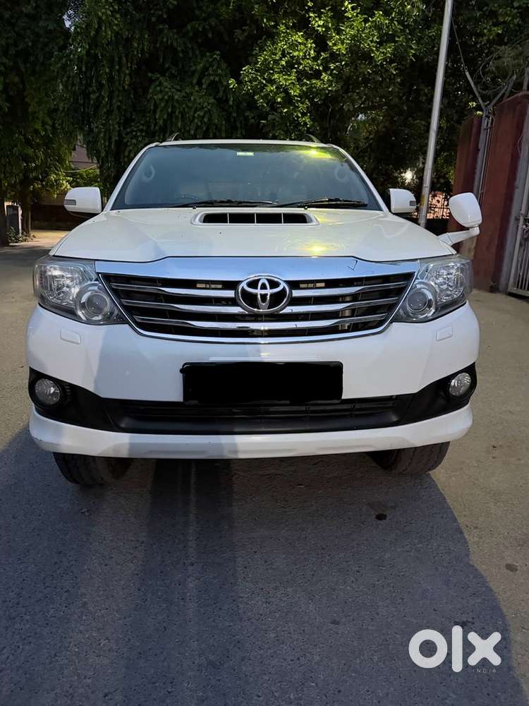 Toyota Fortuner Diesel 2013