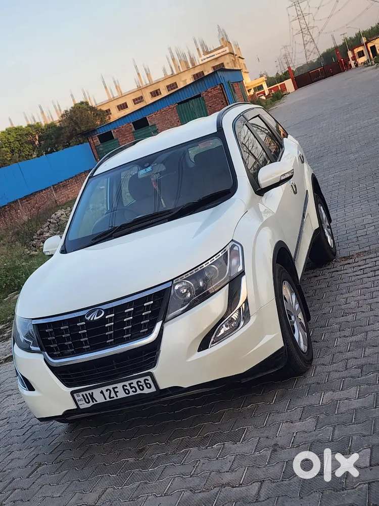 Mahindra Xuv 500
1st Owner 
Push Button Stat