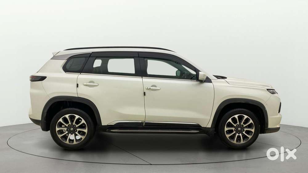 Maruti Suzuki Grand Vitara 1.5 Alpha Smart Hybrid At, 2023, Petrol