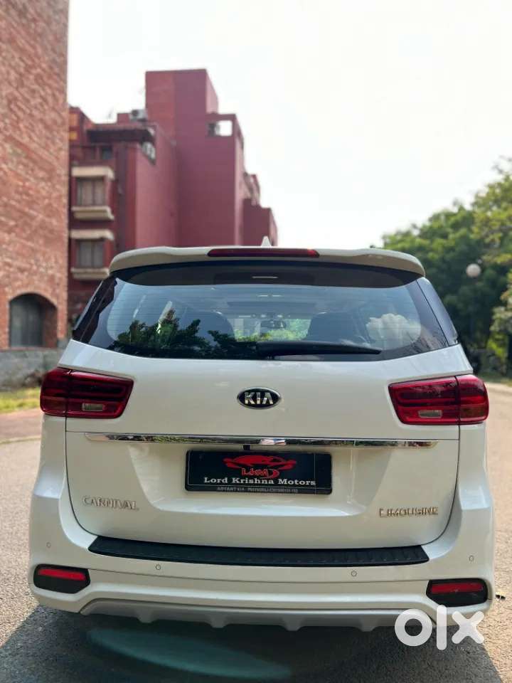 Kia Carnival Limousine, 2021, Diesel
