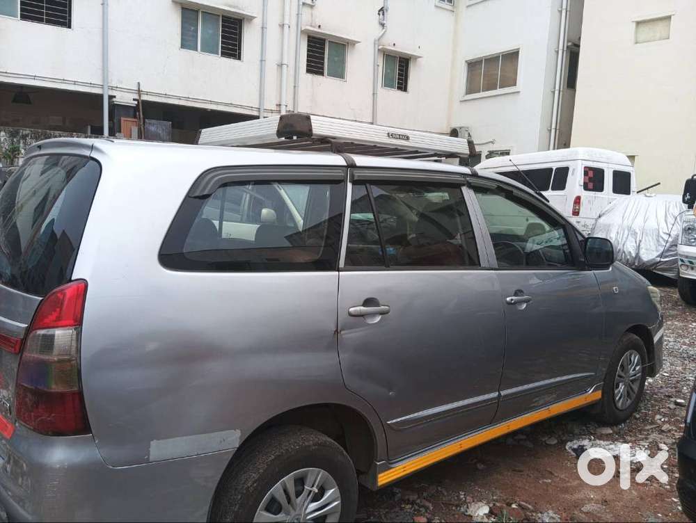 Totota Innova Gx 2016 Model Running Km 338812