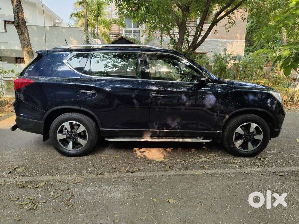 Mahindra Alturas G4 4x2 At, 2022, Diesel