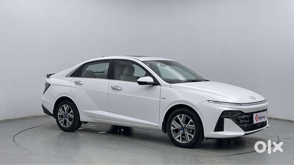 Hyundai Verna 1.5 Sx (o) Vtvt Ivt, 2024, Petrol