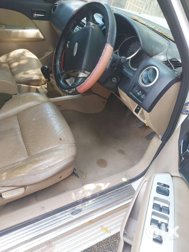 Ford Endeavour