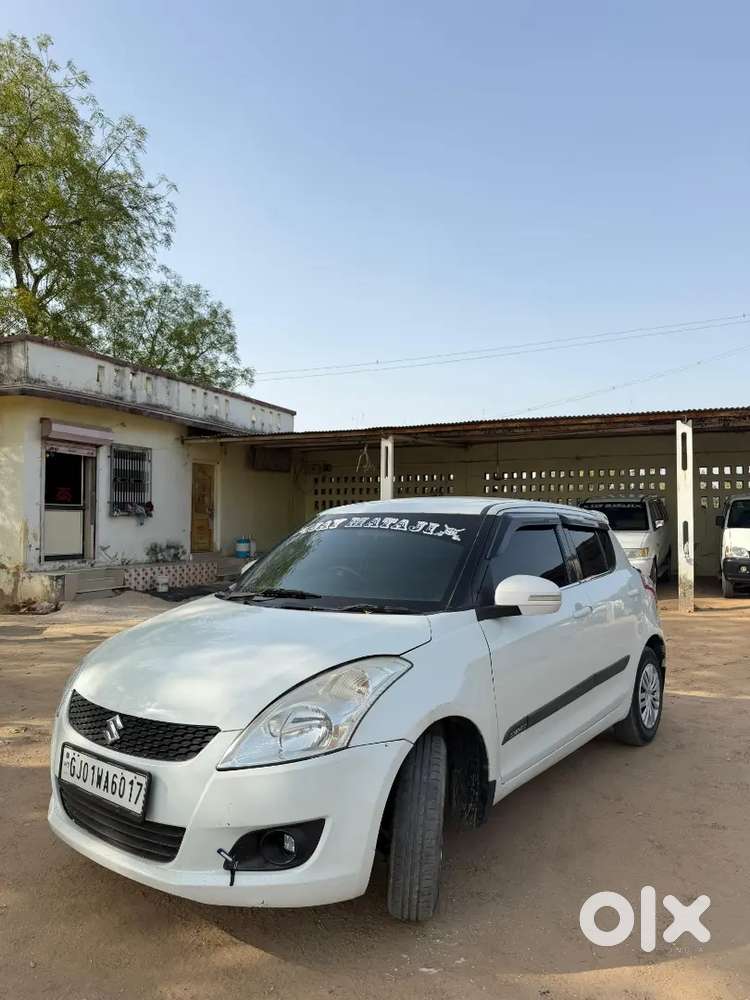 Maruti Suzuki Swift 2012/13 Diesel 87000 Km Driven