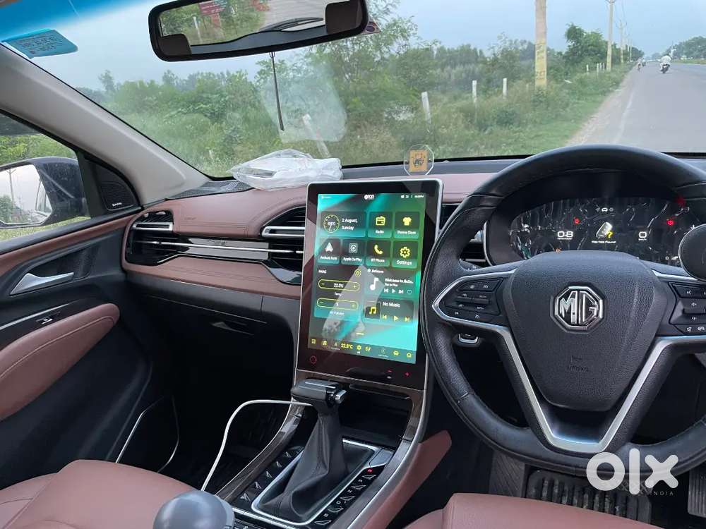 Mg Hector Plus Sharp Petrol 2025