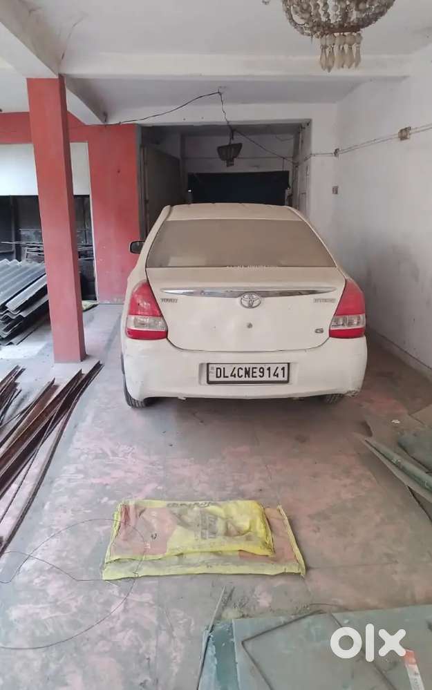 Toyota Etios 2011 Petrol 98000 Km Driven