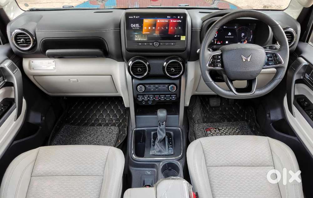 Mahindra Thar Roxx Ax7 L Petrol At 2wd, 2026, Petrol