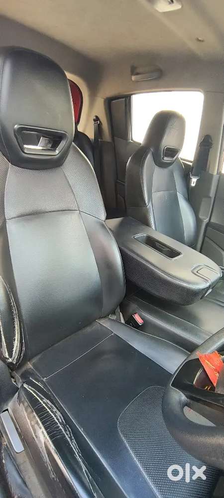 Mahindra Kuv100 Nxt 2018 Diesel 72000 Km Driven 24 Mileage.