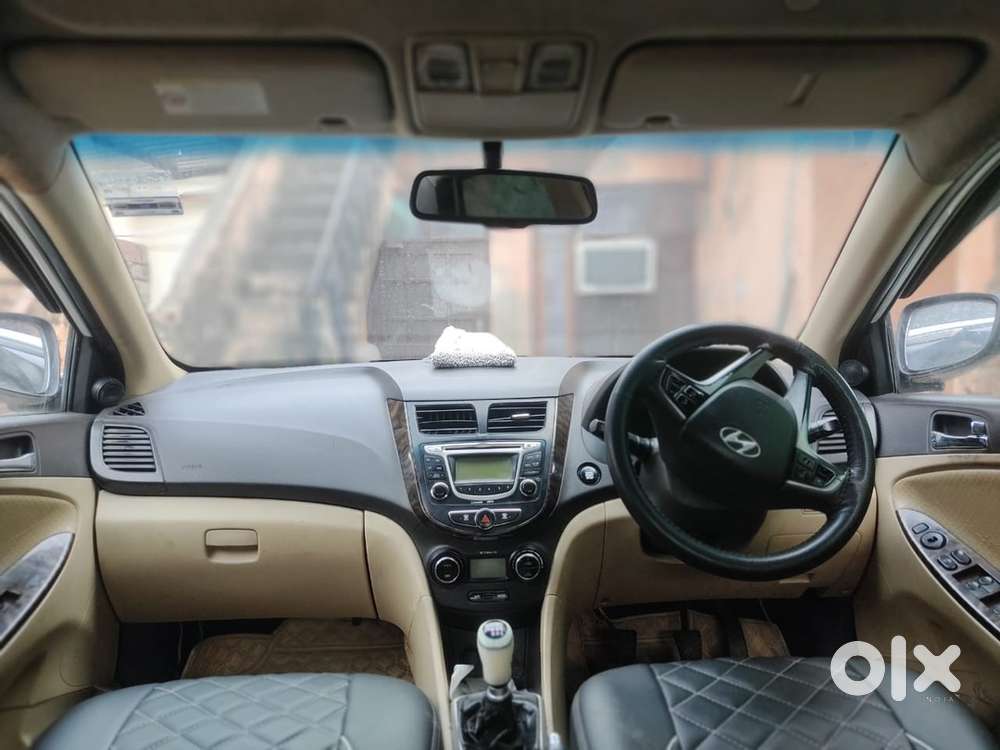 Hyundai Fluidic Verna 2011 Model