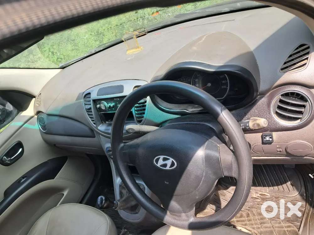 Hyundai I10 2011 Cng On Paper 2031 Valid Ac Not Working Compressor Iss
