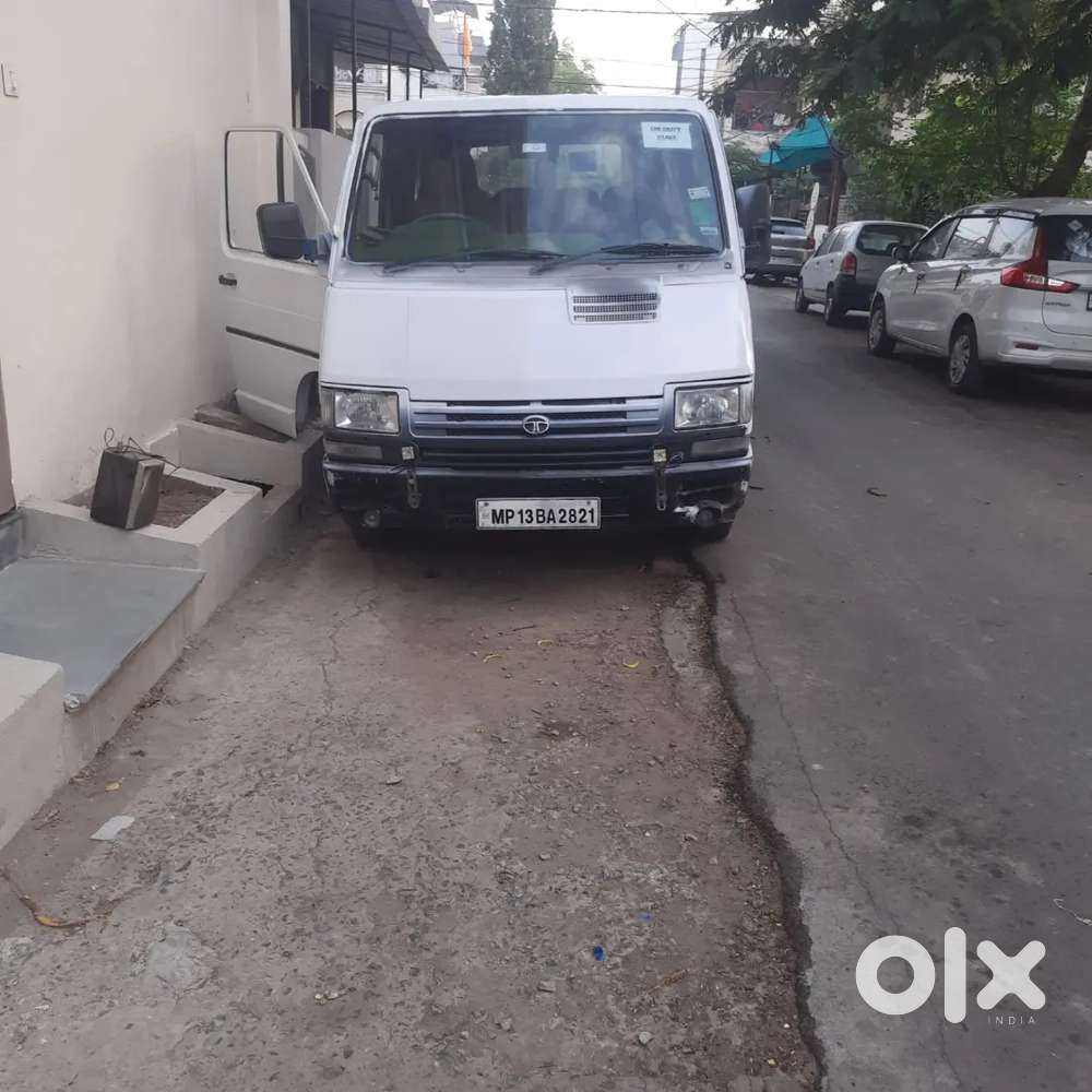 Tata Winger Deluxe 2015
